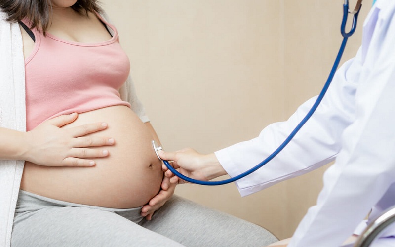 Obstetrician vs Gynecologist